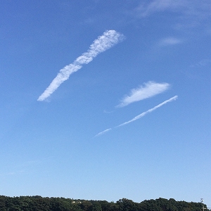 ひこうき雲の写真