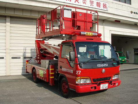 高所救助車の写真