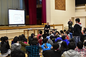 市政を語る会の様子の写真1