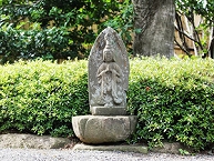 写真：梅宗寺の観音様（宮崎保彦さん）