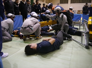 想定訓練（現場）の写真