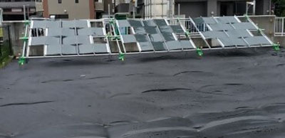 FUN＋TECH LABOに設置されたカルコパイライト太陽電池（空地）