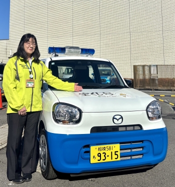 青パトカー